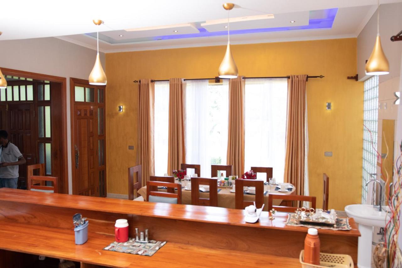 Arusha Royal Bed and Breakfast Esterno foto